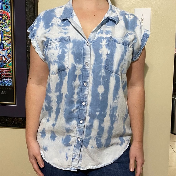 Summer Chambray denim button up unique tie dye - Picture 2 of 10